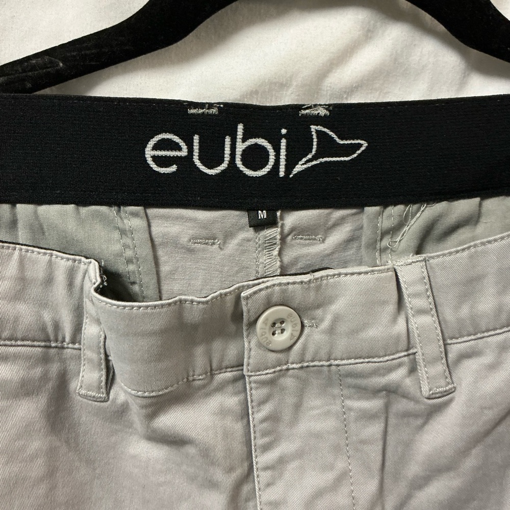 Eubi Men's Gray Cargo-Style Cotton Board Shorts - Picture 2 of 4